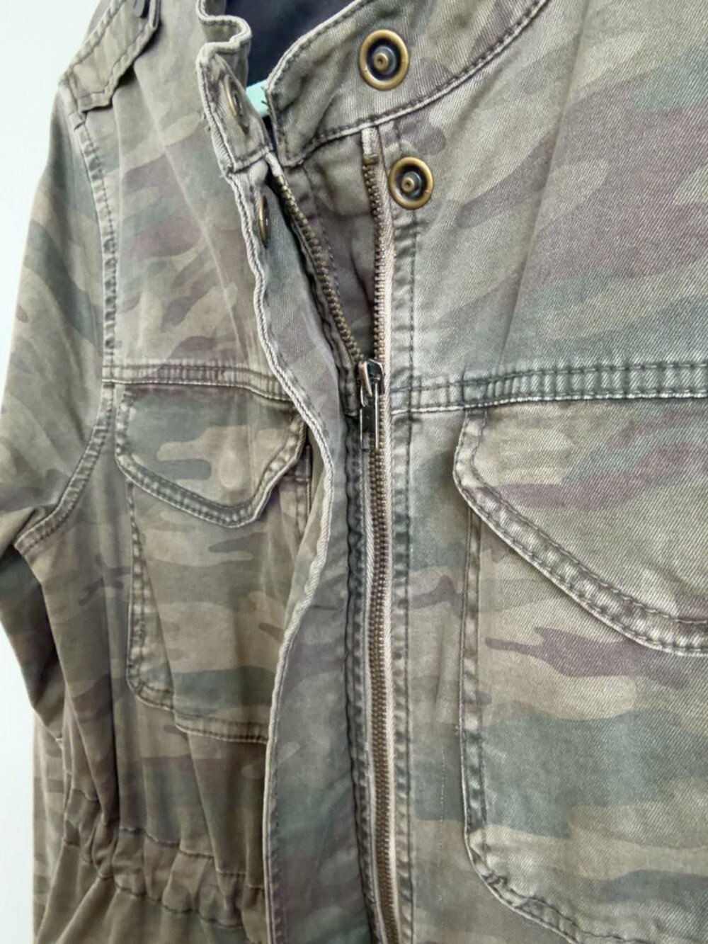 Sanctuary Clothing Camo Utility Jacket | Military Anorak | Drawstring Waist | L - Picture 4 of 7